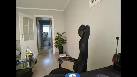 Snapshot of maribor5879 chatting on February 5, 3:09 pm maribor5879 online show from February 5, 3:09 pm