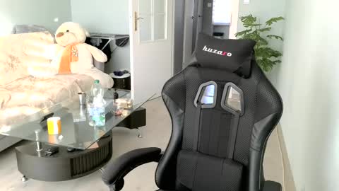 Snapshot of maribor5879 chatting on February 28, 2:42 pm maribor5879 online show from February 28, 2:42 pm