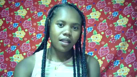 Snapshot of marie599194 chatting on June 28, 2:12 pm marie599194 online show from June 28, 2:12 pm