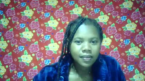 Snapshot of marie599194 chatting on July 1, 2:46 am marie599194 online show from July 1, 2:46 am