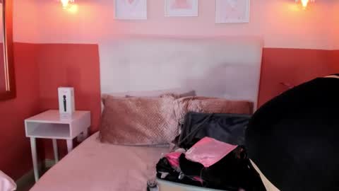 marie_bass online show from March 5, 1:29 pm