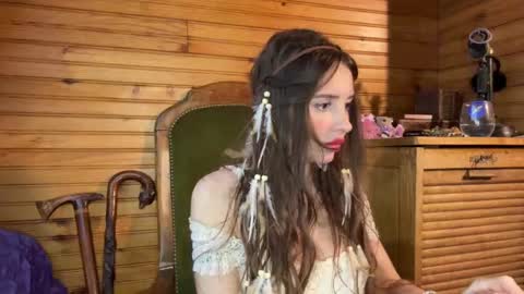 Marie online show from February 27, 4:40 pm