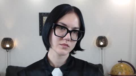 Marie Fitch online show from November 13, 3:38 am