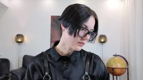 Snapshot of marie_fitch chatting on May 4, 12:50 am Marie Fitch online show from May 4, 12:50 am