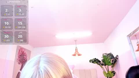 Snapshot of marie_harper chatting on February 25, 3:52 am Marie online show from February 25, 3:52 am