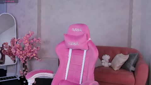 Snapshot of marie_hayes chatting on July 24, 12:52 am marie_hayes online show from July 24, 12:52 am