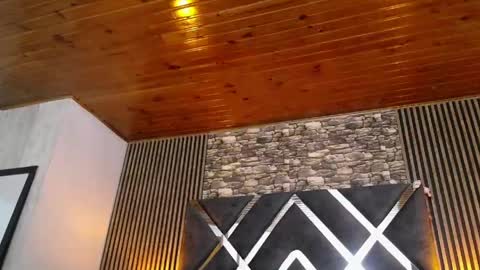 marie_hss online show from April 17, 9:40 pm