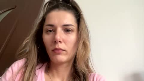 Marie   online show from November 28, 9:12 am