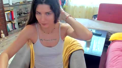 Marie   online show from February 11, 6:29 am