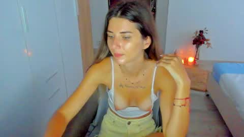 Snapshot of marie_marie03 chatting on July 22, 6:05 am Marie online show from July 22, 6:05 am