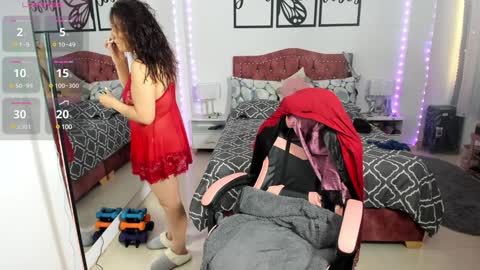 Snapshot of marie_mature chatting on December 4, 2:26 pm marie online show from December 4, 2:26 pm