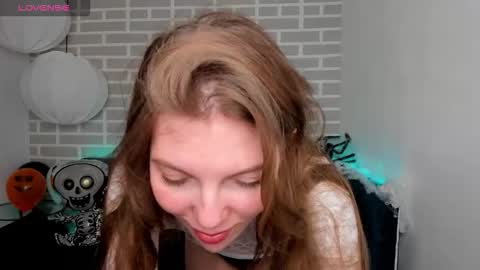 Mary 3 online show from October 21, 1:50 am