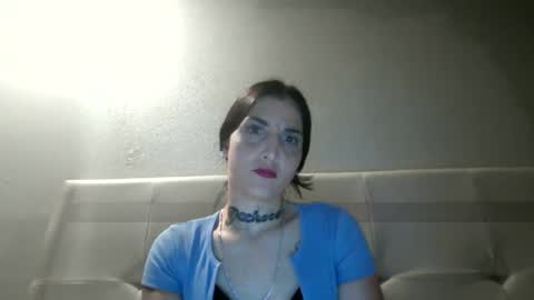 Snapshot of mariee2300 chatting on August 7, 2:02 am mariee2300 online show from August 7, 2:02 am