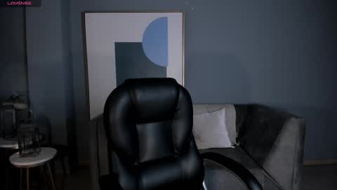 Snapshot of mariejane2 chatting on December 9, 11:04 am Im Marie Jane online show from December 9, 11:04 am