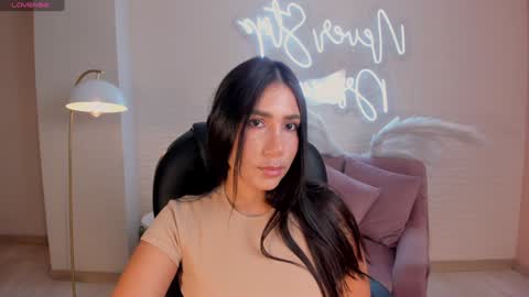 Snapshot of mariejane2 chatting on January 11, 10:51 am Im Marie Jane online show from January 11, 10:51 am