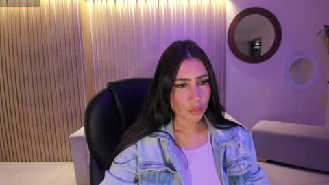 Snapshot of mariejane2 chatting on January 14, 10:38 am Im Marie Jane online show from January 14, 10:38 am