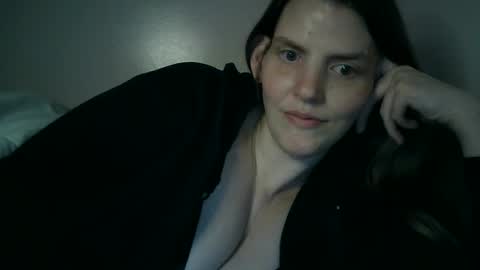 Mariejojo online show from March 5, 12:00 pm