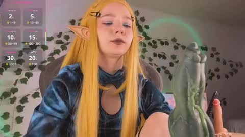 Mariel Gold online show from November 27, 6:15 am