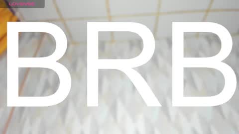 Snapshot of mariel_brown chatting on January 3, 7:49 am mariel_brown online show from January 3, 7:49 am