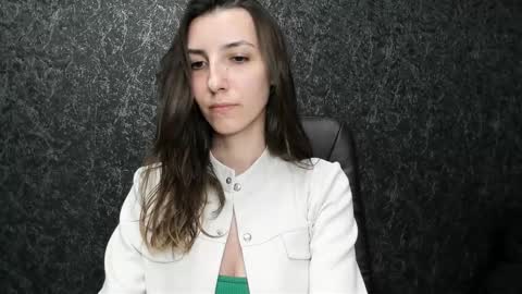 Snapshot of marielleanker chatting on September 17, 5:53 am marielleanker online show from September 17, 5:53 am