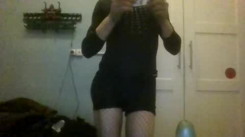 mariellesissy online show from October 27, 4:38 am