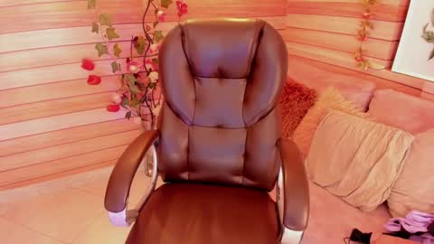 Snapshot of marien_thomson_ chatting on January 26, 4:20 am Marien online show from January 26, 4:20 am