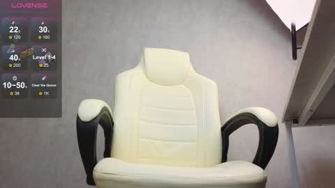 Marietta online show from December 3, 1:54 pm