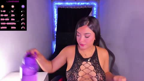 Mariana Hasper online show from December 13, 11:06 pm