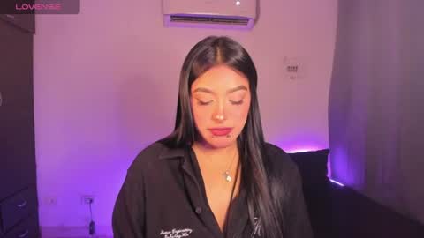 Mariana Hasper online show from June 21, 10:56 pm