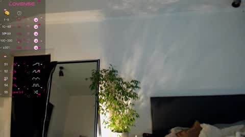 Mari online show from February 28, 4:52 pm