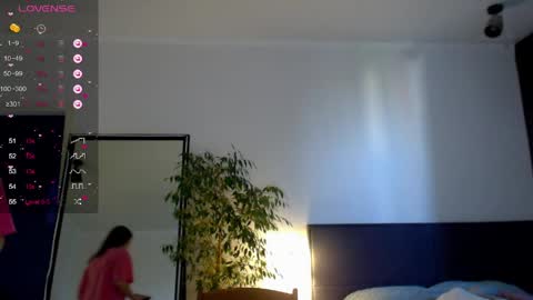Snapshot of mariique chatting on May 25, 4:57 pm Mari online show from May 25, 4:57 pm
