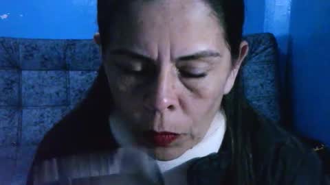 Snapshot of marilyn_xxxx chatting on December 10, 9:54 pm  Marilyn  online show from December 10, 9:54 pm