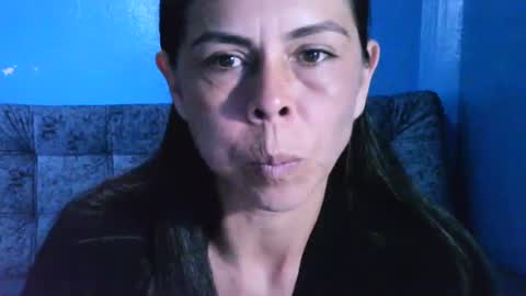 Snapshot of marilyn_xxxx chatting on December 13, 7:43 pm  Marilyn  online show from December 13, 7:43 pm