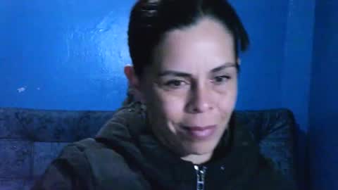 Snapshot of marilyn_xxxx chatting on December 23, 10:55 pm  Marilyn  online show from December 23, 10:55 pm