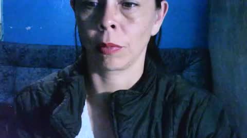 Snapshot of marilyn_xxxx chatting on January 10, 12:38 am  Marilyn  online show from January 10, 12:38 am