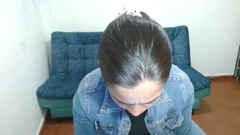 Snapshot of marilyn_xxxx chatting on October 12, 10:31 pm  Marilyn  online show from October 12, 10:31 pm