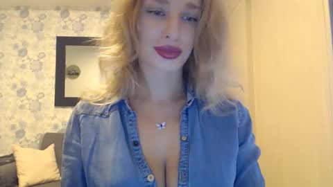 MarilynDevilish online show from November 2, 11:51 pm