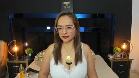 Snapshot of marilynvega77 chatting on December 7, 1:03 am Marilyn Vega online show from December 7, 1:03 am