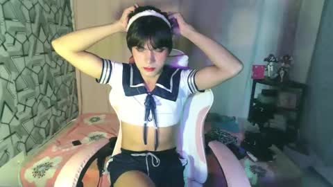 marimarxox1 online show from May 13, 11:40 am