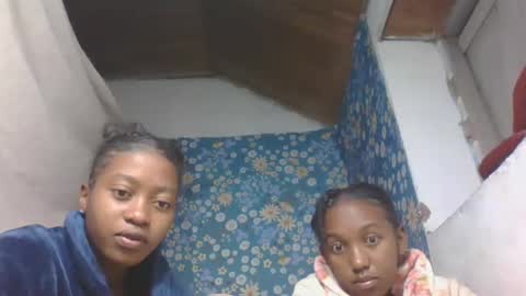 Snapshot of marinagold69 chatting on May 28, 2:53 am marinagold69 online show from May 28, 2:53 am