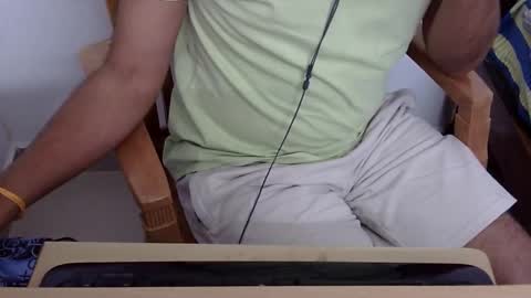 Snapshot of marinavine chatting on January 18, 5:59 pm The SHY UncutBoy online show from January 18, 5:59 pm