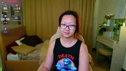 Snapshot of marine_vact chatting on July 9, 4:55 pm Marine online show from July 9, 4:55 pm