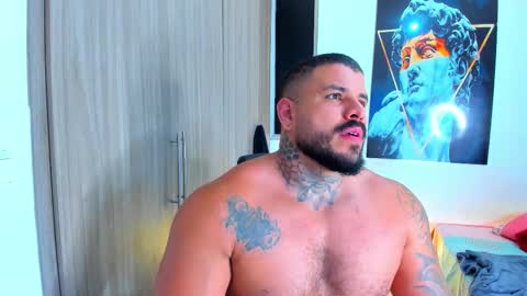 Snapshot of mario_teran chatting on October 29, 2:03 am Mario Teran online show from October 29, 2:03 am