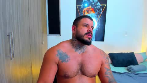 Snapshot of mario_teran chatting on November 9, 3:49 am Mario Teran online show from November 9, 3:49 am