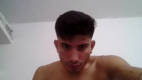 mariobrosss517470 online show from December 1, 4:40 pm