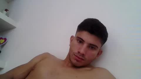 mariobrosss517470 online show from December 7, 1:29 pm