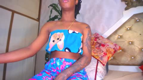 Nathaly online show from February 4, 1:38 pm