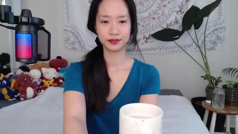 MarissaPeach online show from March 7, 2:03 pm