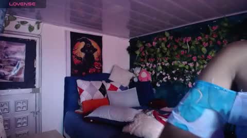 Maritza Ferrer -Samara Beltran online show from February 10, 10:40 pm