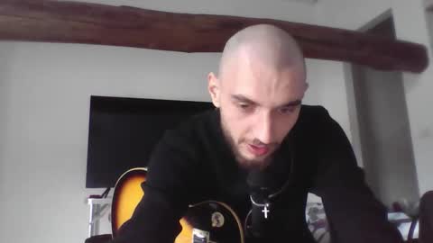 Snapshot of mariusbornofsin chatting on December 5, 12:58 pm mariusbornofsin online show from December 5, 12:58 pm